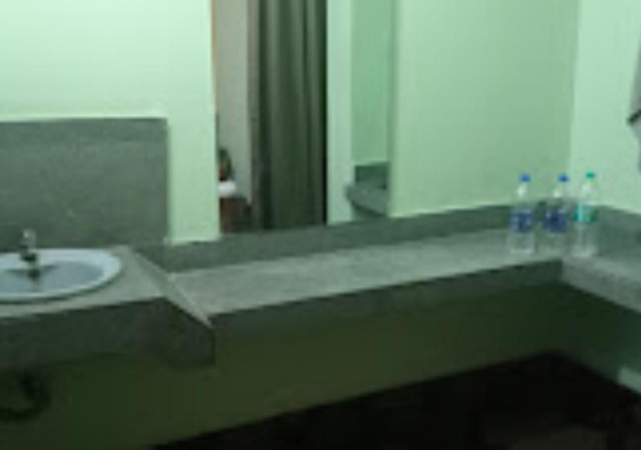 Hotel Solan Rourkela Buitenkant foto